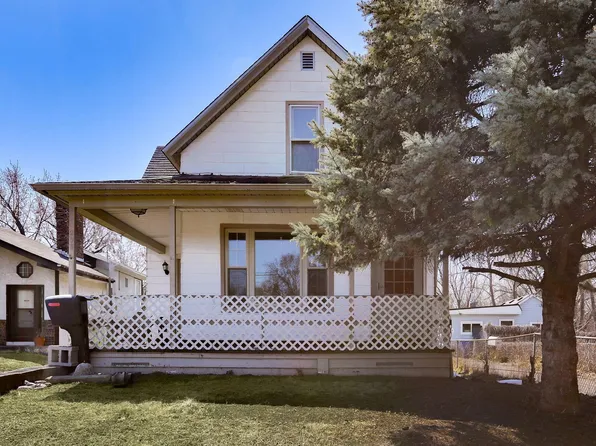 298 Cottage Ave W, Saint Paul, MN 55117