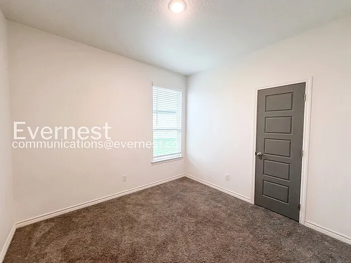 621 Old Glory Rd — Photo 11