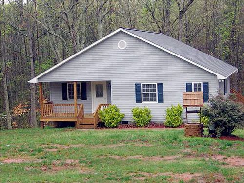 1st image of 1315 Roanoke Dr