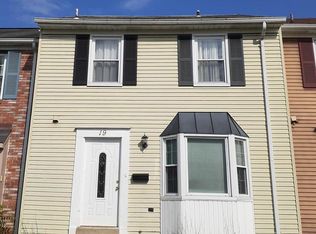 19 Mountain Green Cir, Baltimore, MD 21244