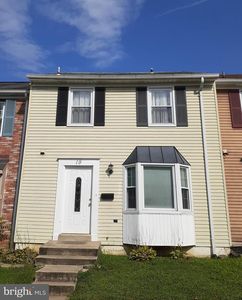 19 Mountain Green Cir, Baltimore, MD, 21244