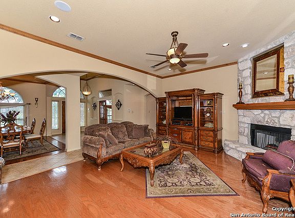 4th image of 3038 Wild Valley Dr