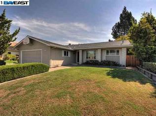 370 Carmelita Pl, Fremont, CA 94539