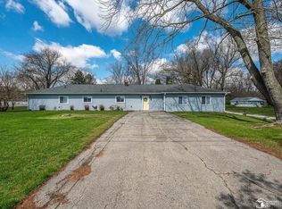2525 Reinhardt Rd, Monroe, MI 48162