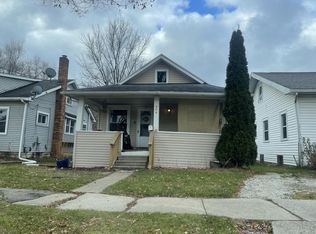 904 Riverview Ave, Lansing, MI 48915