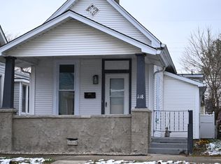 218 W South St, Shelbyville, IN 46176