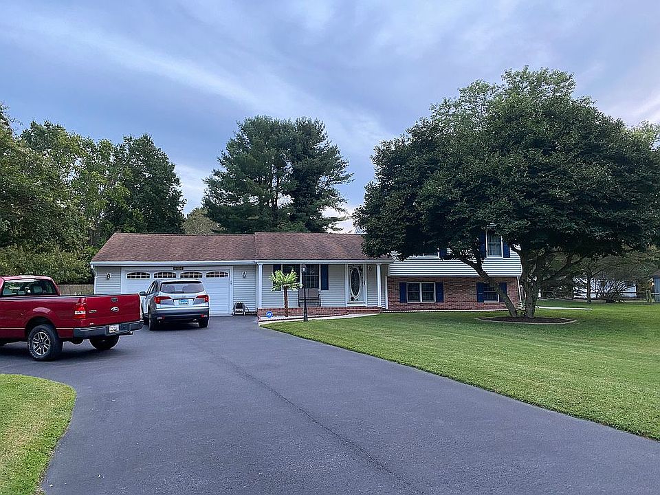 1st image of 1106 Johnson Rd