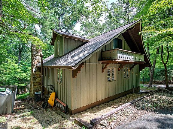 4th image of 298 Lake View Trce