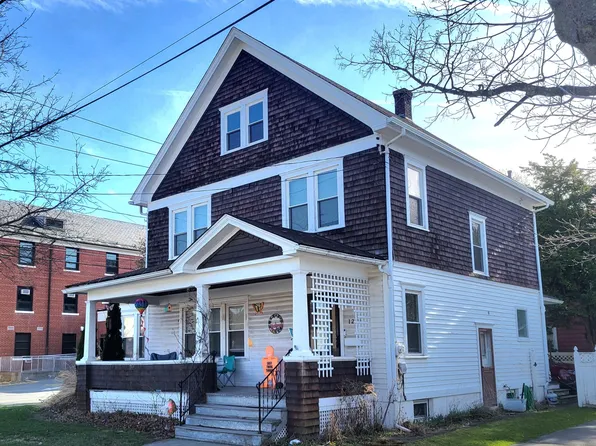 1210 West St, Honesdale, PA 18431