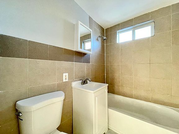 2nd image of 185 Union St #6A