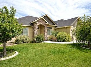 1952 W Pine Creek Dr, Nampa, ID 83686