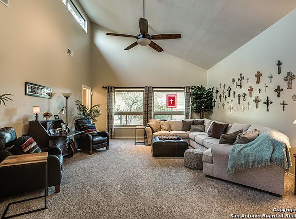 5th image of 2138 Shady Cliff St