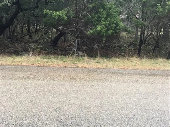 7 S Archer Dr, Morgans Pt Resort, TX 76513
