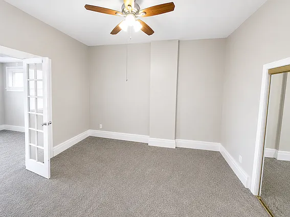 Building Photo - 1330 Locust St #4