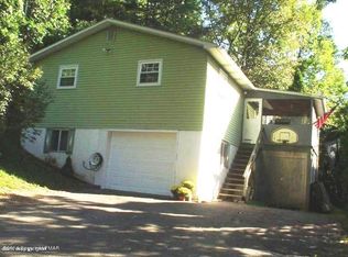 271 Greenzweig Rd, Kunkletown, PA 18058