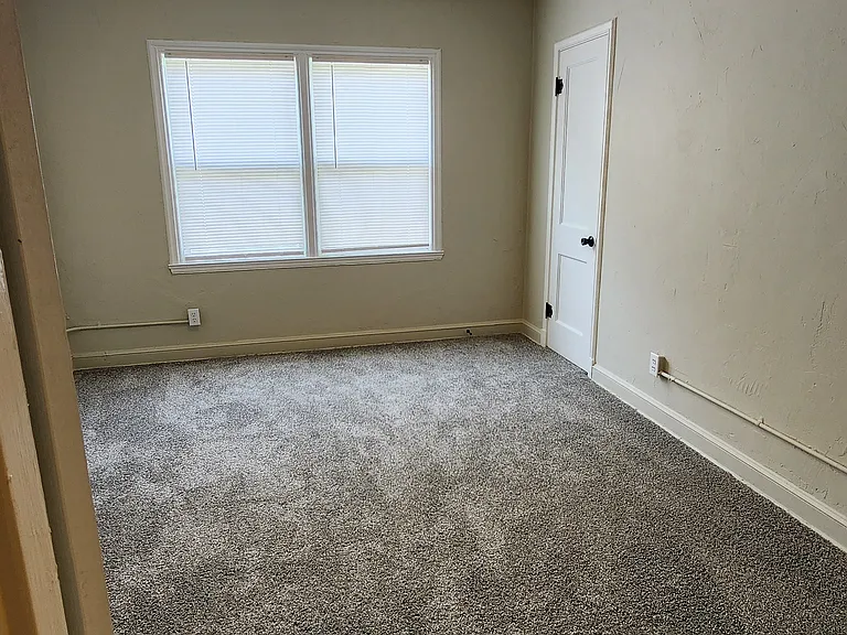 927 S Buckeye St #4 — Photo 5