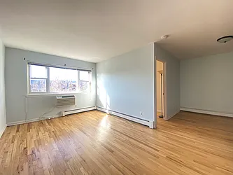 Rented by NY Space Finders Inc.