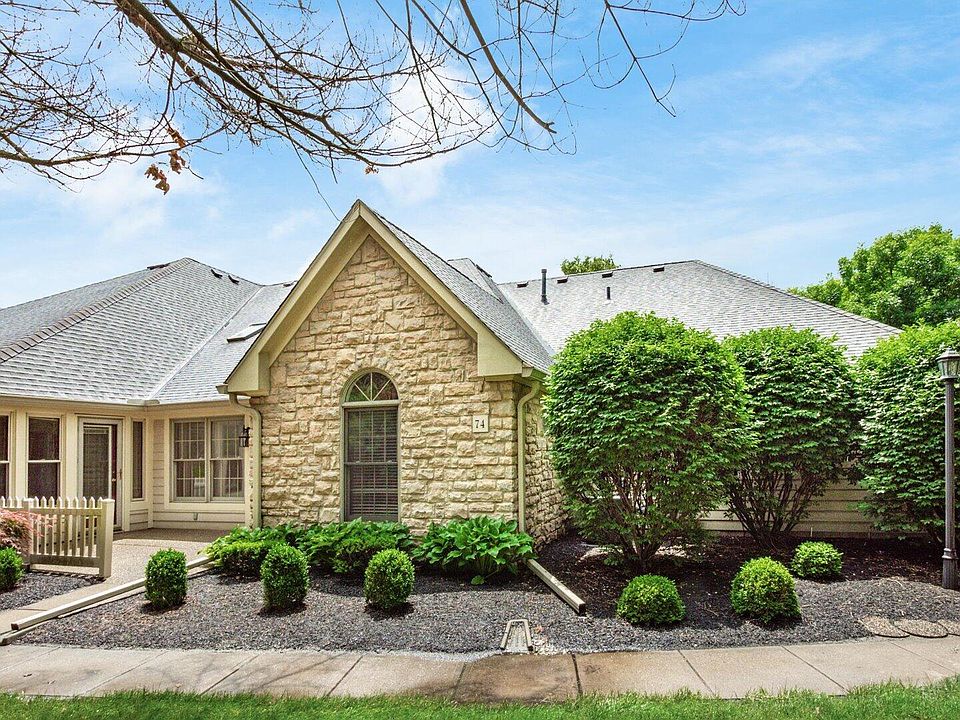 1st image of 74 Stonington Cir