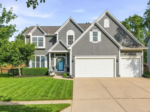 7602 W 145th Ter, Overland Park, KS 66223