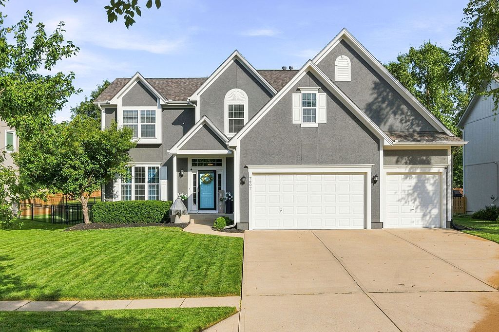 7602 W 145th Ter - Property Image
