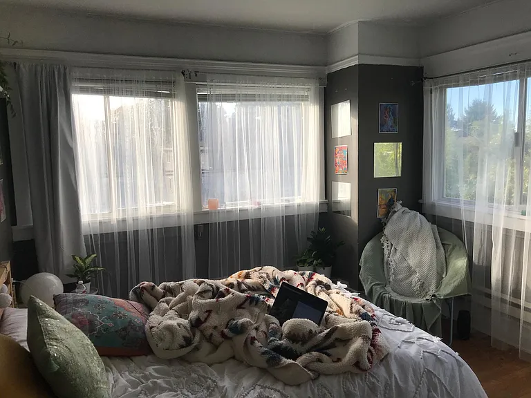 5251 16th Ave NE — Photo 39
