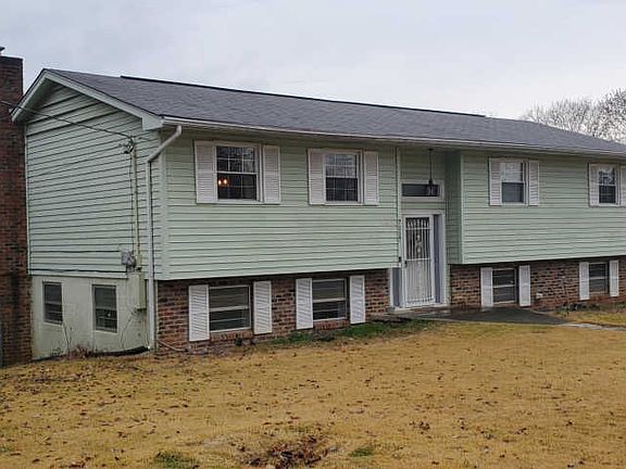 2nd image of 7117 Fontis Dr
