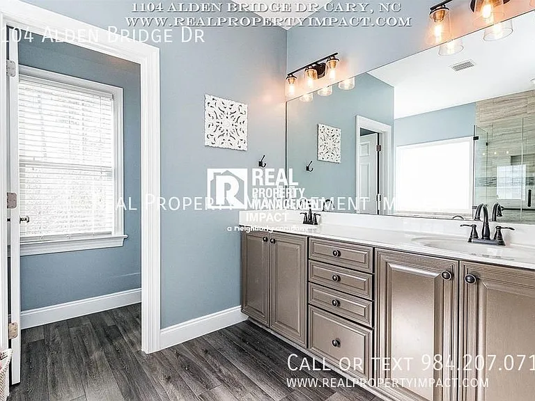 1104 Alden Bridge Dr — Photo 25