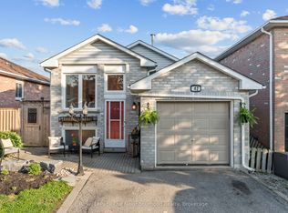 42 Glanville Cres, Clarington, ON L1C 4L7