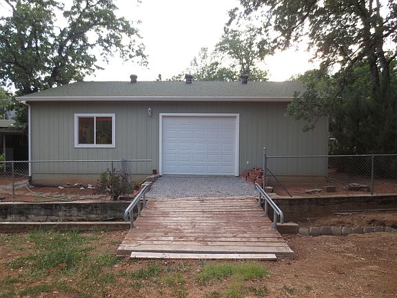 2nd image of 541 Shasta Park Dr