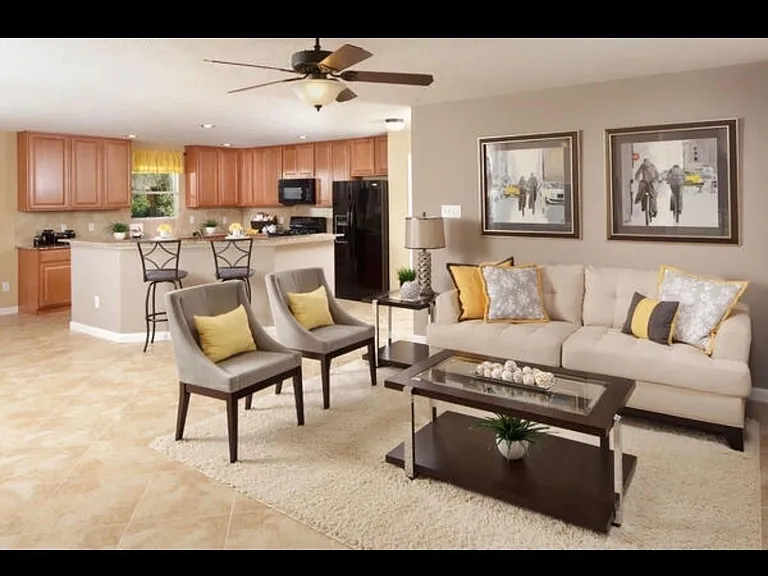 8014 Chasewood Dr — Photo 3