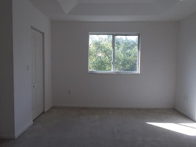1st image of 21211 NW 14th Pl APT 627