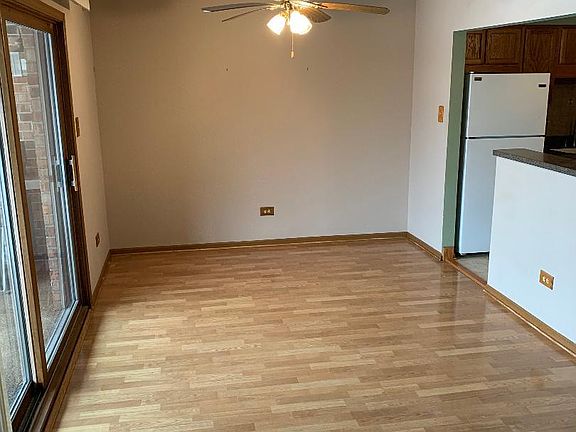 3rd image of 8826 W 140th St APT 3B