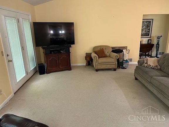 3rd image of 6703 Susan Dr