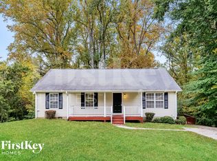 3975 Leinbach Dr, Winston Salem, NC 27106