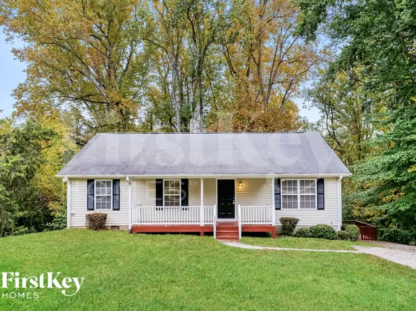 3975 Leinbach Dr, Winston Salem, NC 27106