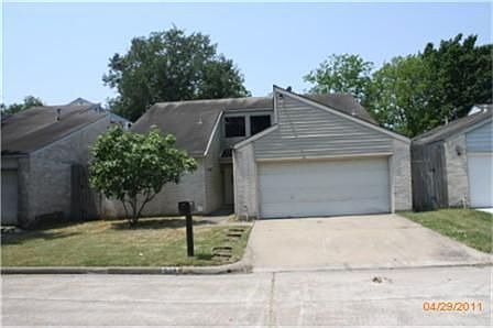 1st image of 530 Shady Brook Dr