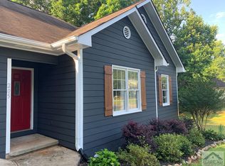205 Twin Creek Shrs, Athens, GA 30605