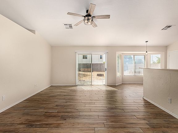 5th image of 40234 N Lerwick Dr