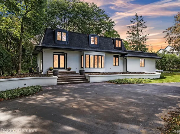 7244 Lahser Rd, Bloomfield Hills, MI 48301