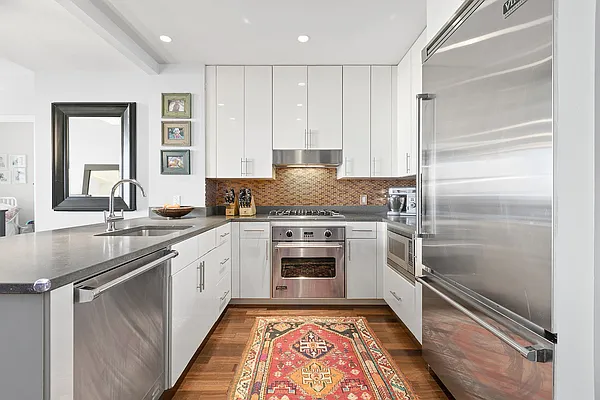 Sold by Compass | media 3