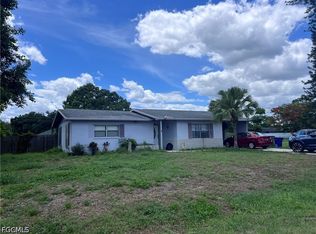 17 Illinois Rd, Lehigh Acres, FL 33936