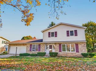 5 Parklawn Pl, Madison, WI 53705