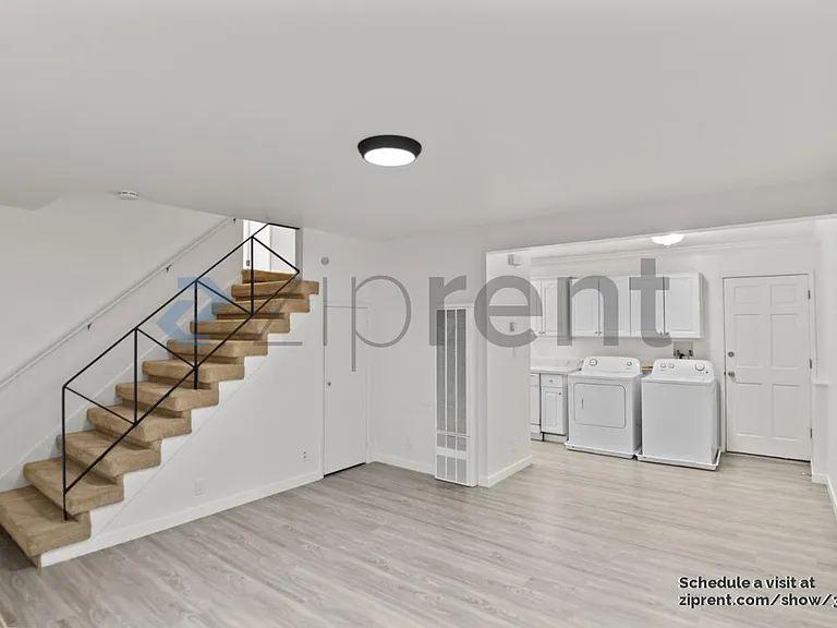 371 Somerset Rd #A — Photo 9