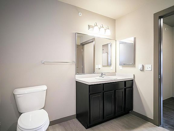 4th image of 2625 Ledoux Ave #17600856
