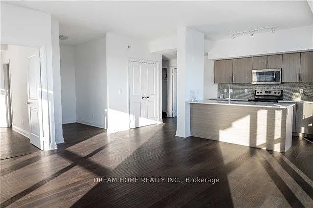 55 Speers Rd #1609 — Photo 2