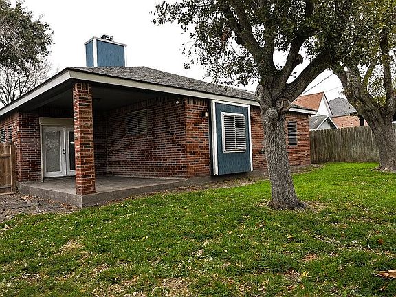 5th image of 7658 Clearbrook Dr