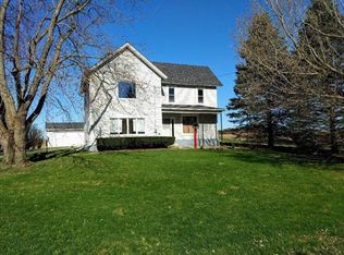 7185 Shabbona Rd, Shabbona, IL 60550