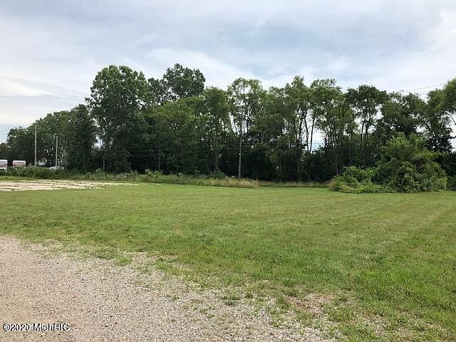 2nd image of 35755 Plymouth Rd #A
