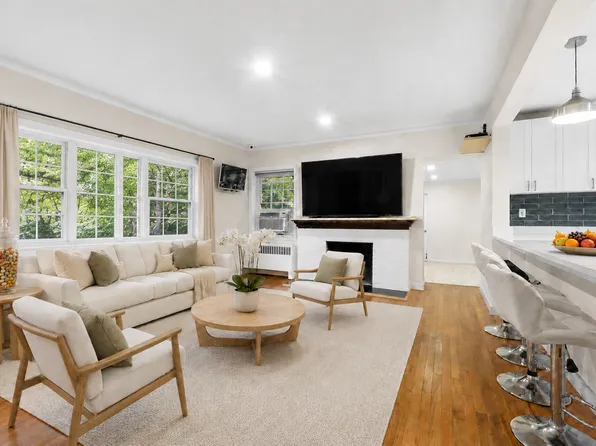 558 Broad Ave, Leonia, NJ 07605