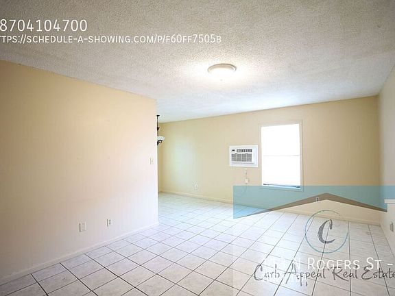 4th image of 113 N Rogers St #4